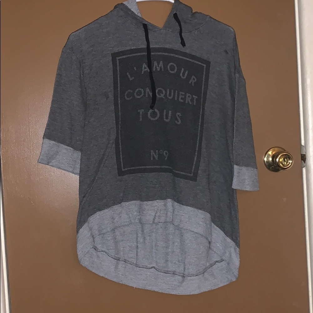 Quarter sleeve hoodie